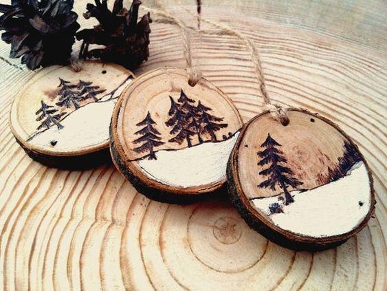 Toy - Wooden Tree slices with a hole