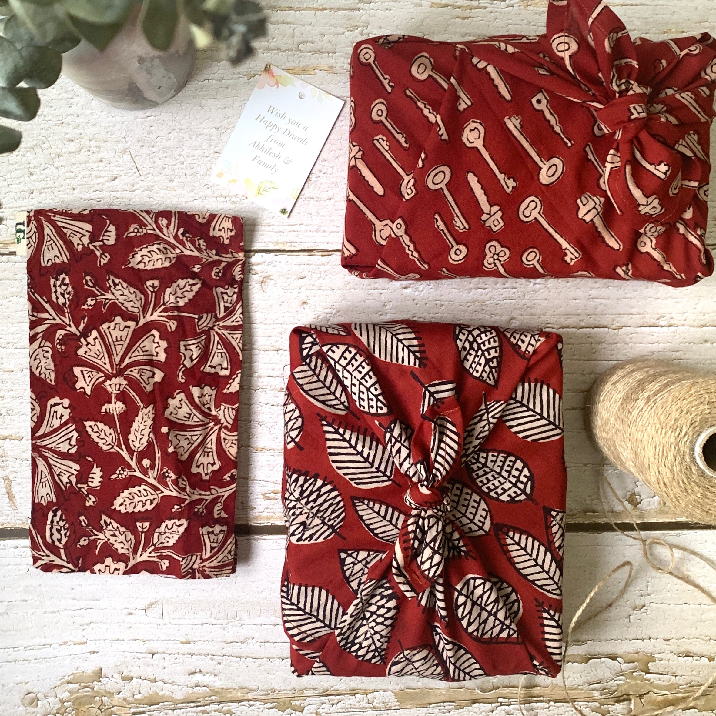 Dāman Furoshiki – Fabric Gift Wraps in 100% hand block printed cotton ( Madder Red Prints )